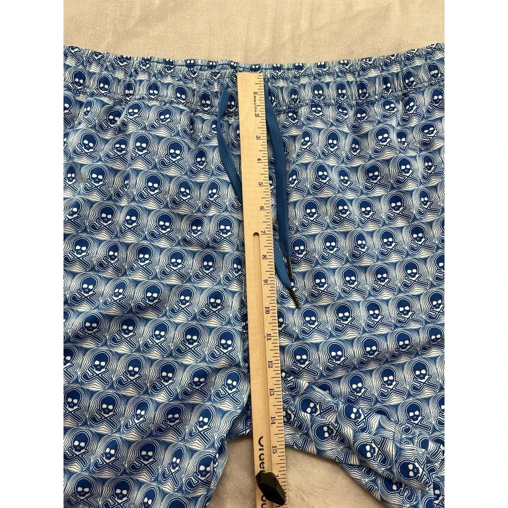 Robert Graham Swim Trunks Shorts Men 2XL Blue Skull Print Compression Lined Surf